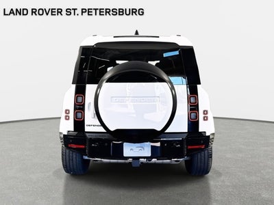 2026 Land Rover Defender 110 X-Dynamic SE