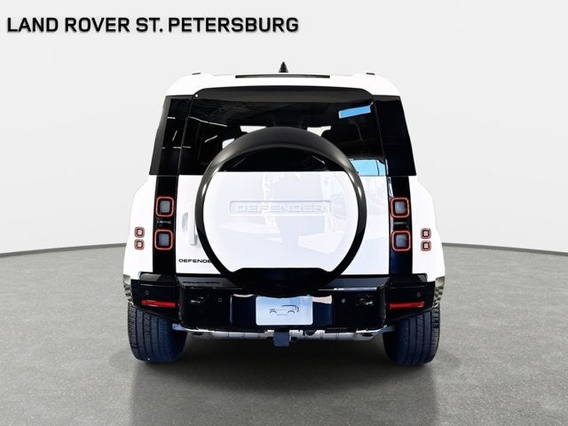 2026 Land Rover Defender 110 X-Dynamic SE