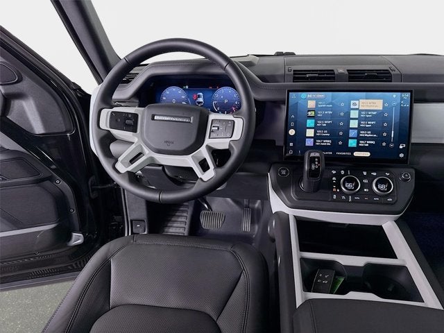 2026 Land Rover Defender 110 X-Dynamic SE
