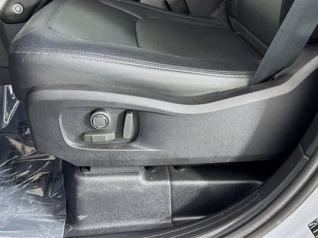 2024 Land Rover Defender 110 X-Dynamic SE