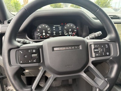 2026 Land Rover Defender 130 X-Dynamic SE
