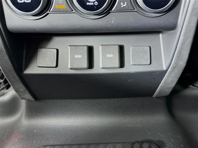 2023 Land Rover Defender 130 X-Dynamic SE
