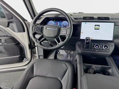 2026 Land Rover Defender 130 X-Dynamic SE