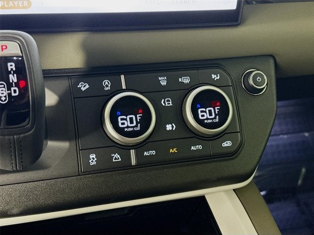2025 Land Rover Defender 110 S