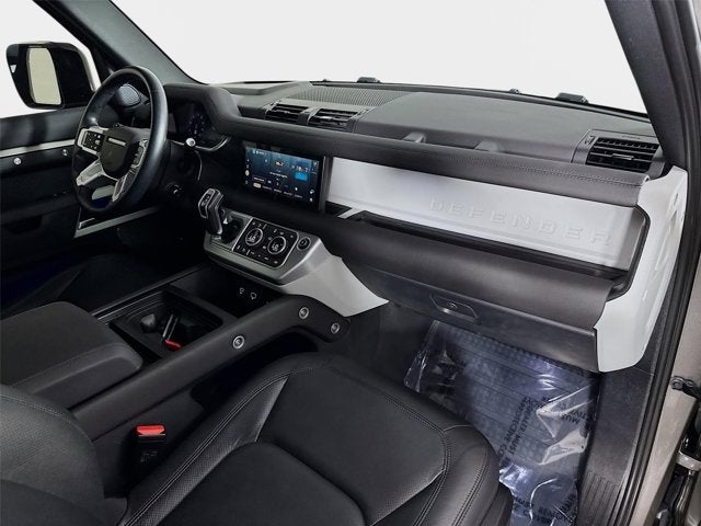 2024 Land Rover Defender 110 S