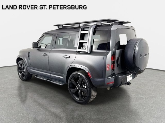 2024 Land Rover Defender 110 S