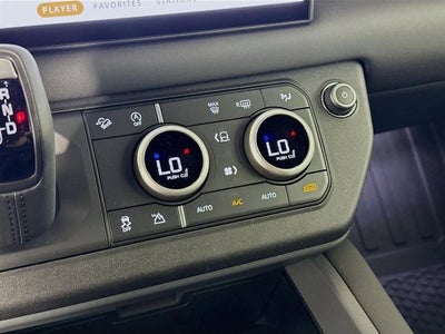 2025 Land Rover Defender 110 S