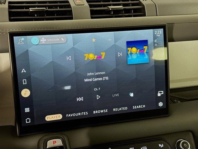 2025 Land Rover Defender 110 S