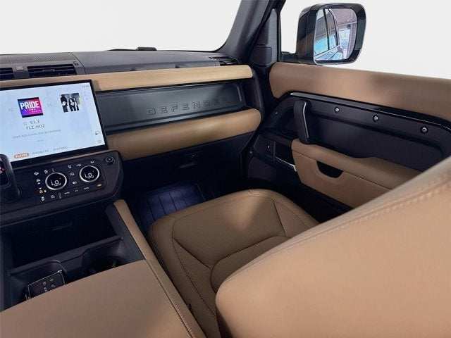 2026 Land Rover Defender 110 S