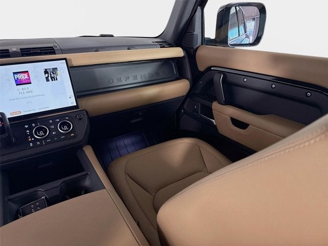 2026 Land Rover Defender 110 S