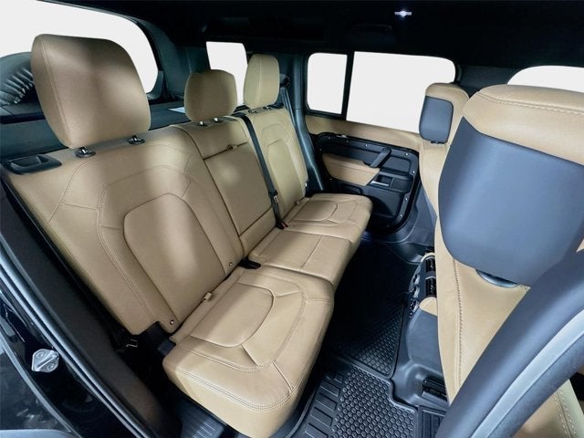 2026 Land Rover Defender 110 S