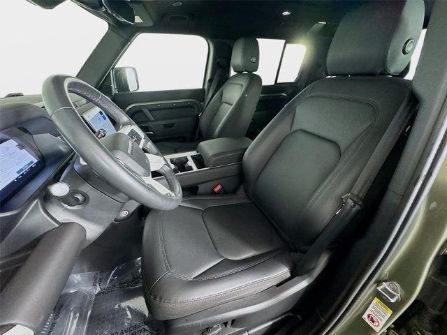 2025 Land Rover Defender 110 S
