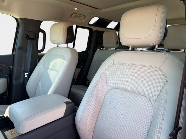 2023 Land Rover Defender 110 S