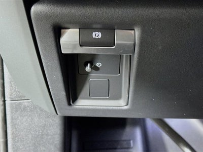 2026 Land Rover Defender 110 S