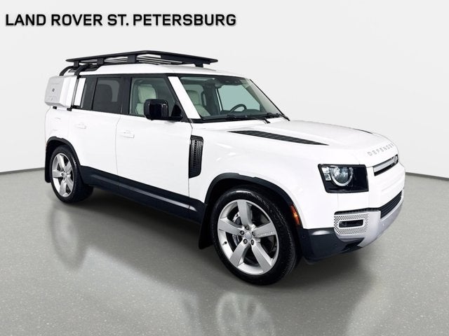 2023 Land Rover Defender 110 SE