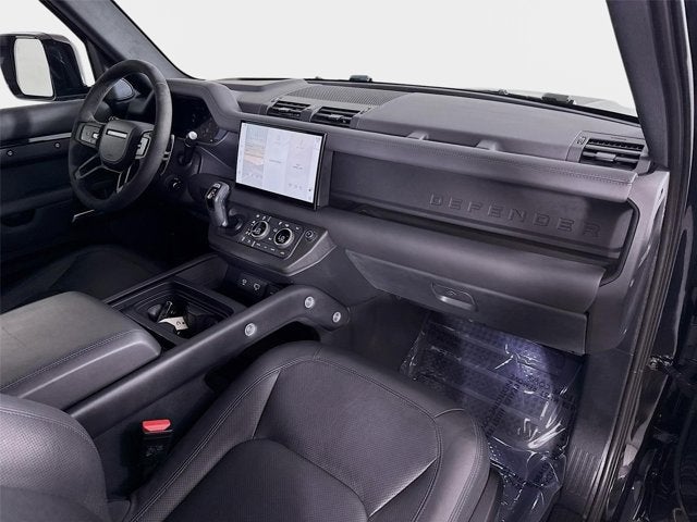 2023 Land Rover Defender 90 V8
