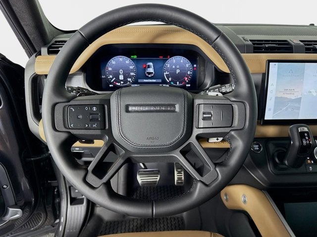 2025 Land Rover Defender 110 V8