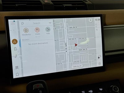 2025 Land Rover Defender 110 V8