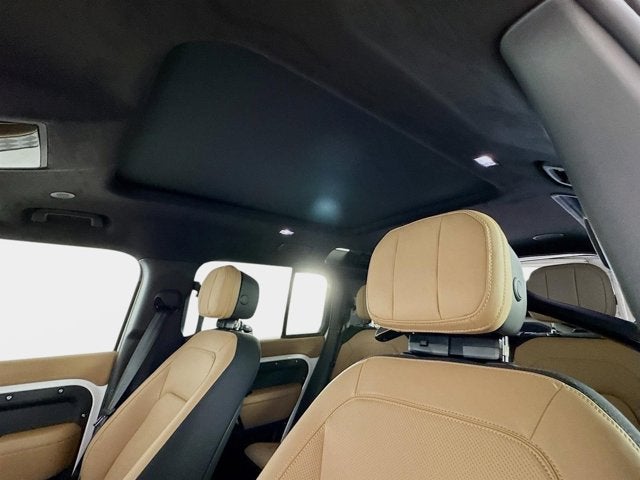 2026 Land Rover Defender 110 V8