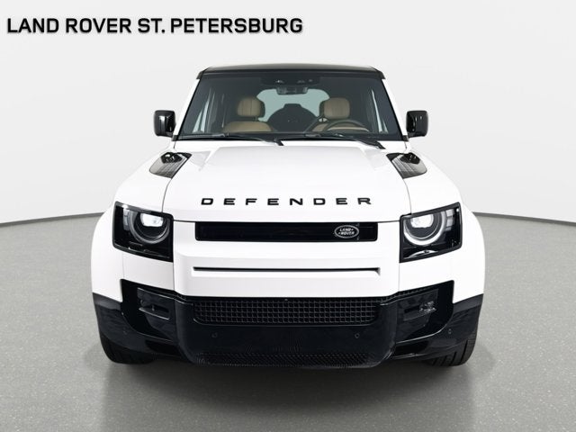 2026 Land Rover Defender 110 V8