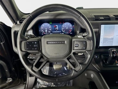 2025 Land Rover Defender 130 V8