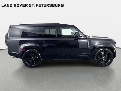 2025 Land Rover Defender 130 V8