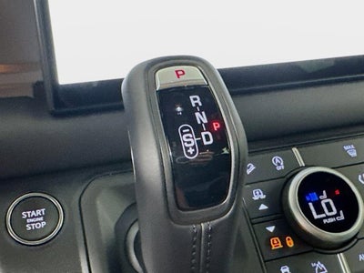 2025 Land Rover Defender 110 X