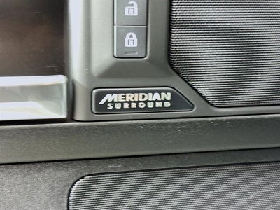 2025 Land Rover Defender 110 X