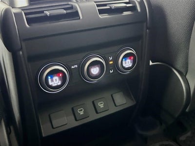 2025 Land Rover Defender 110 X