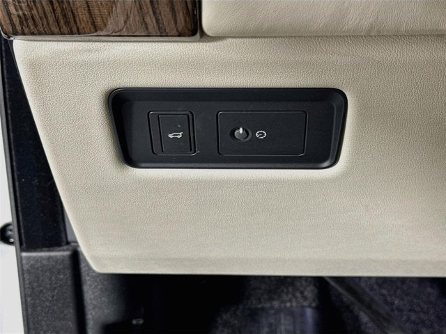2022 Land Rover Range Rover Westminster