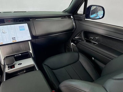 2025 Land Rover Range Rover Autobiography