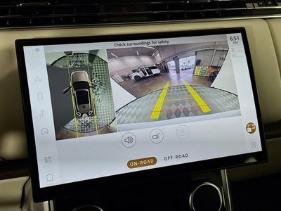 2023 Land Rover Range Rover SE