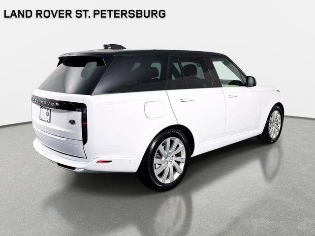 2023 Land Rover Range Rover SE