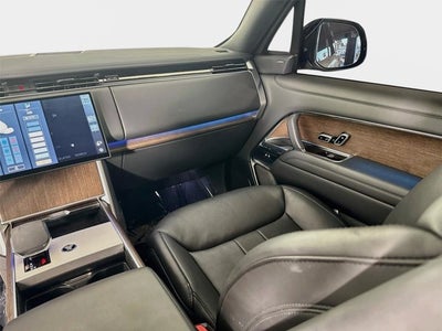 2024 Land Rover Range Rover SE