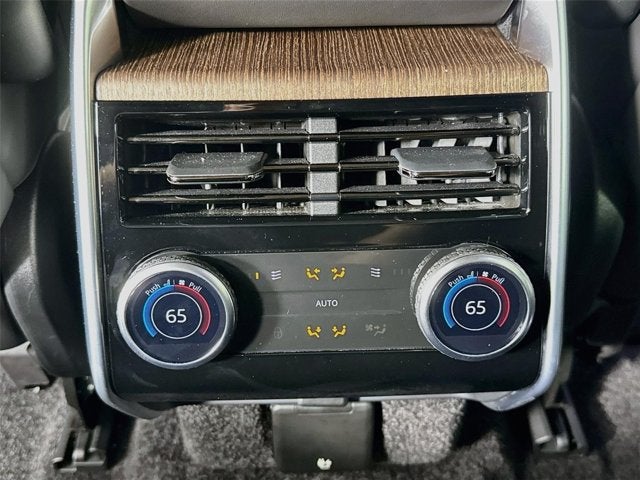 2024 Land Rover Range Rover SE