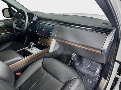 2024 Land Rover Range Rover SE
