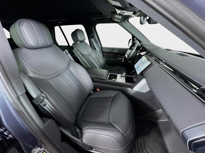 2026 Land Rover Range Rover SE
