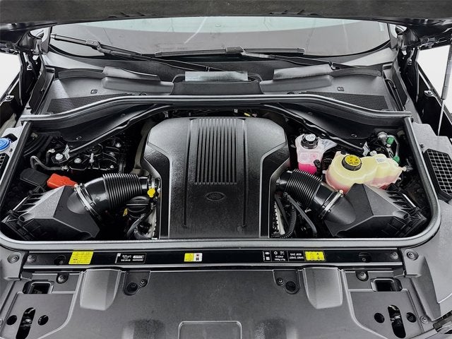 2025 Land Rover Range Rover SE