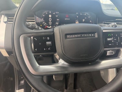 2025 Land Rover Range Rover SE