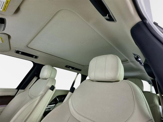 2024 Land Rover Range Rover SE