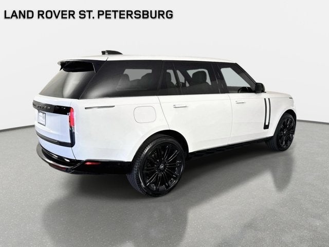 2024 Land Rover Range Rover SE