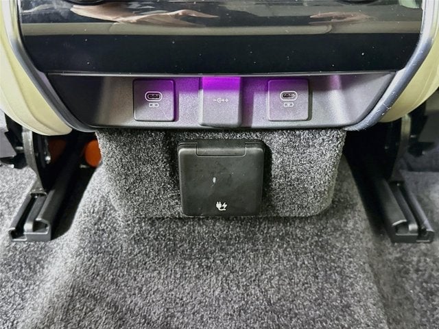 2024 Land Rover Range Rover SE
