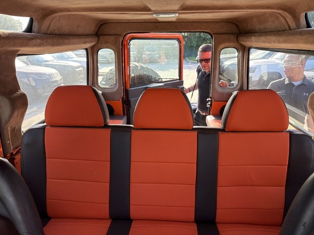 1992 Land Rover Defender 110 Base