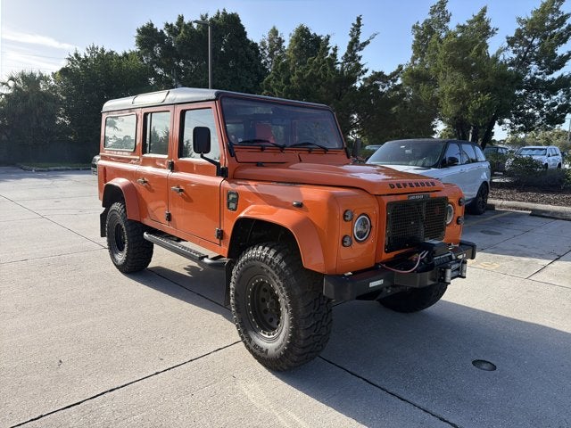 1992 Land Rover Defender 110 Base