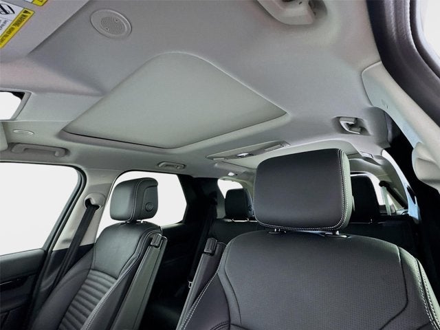 2024 Land Rover Discovery S