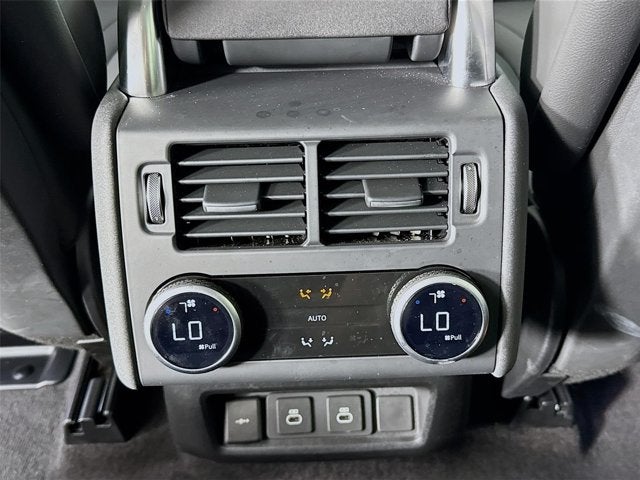2024 Land Rover Discovery S
