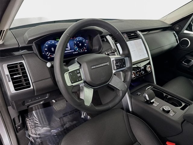 2024 Land Rover Discovery S