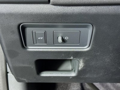 2026 Land Rover Discovery S
