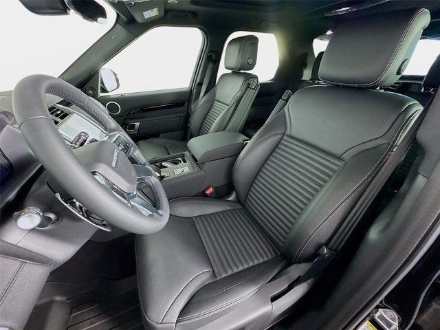 2026 Land Rover Discovery S