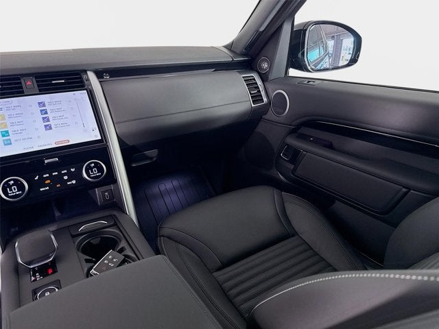 2026 Land Rover Discovery S